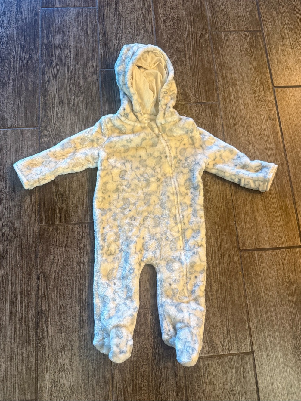 Size 3-6 month baby bunting